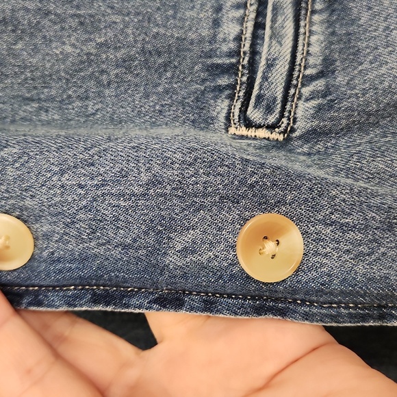 Levi's Jaylah Denim Vest - Picture 5 of 8